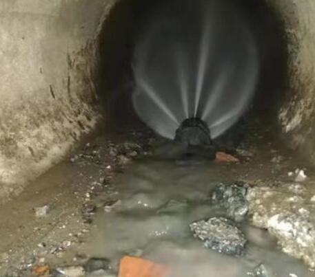 榕江市政管道清淤